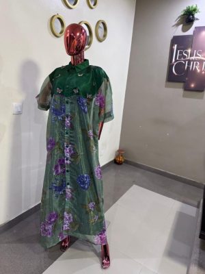 Flower  pattern Organza kaftan with butterfly embellishment and slit at the side Free size (Size 12-16)
 - FMU1001