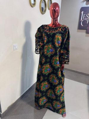 100% cotton flowery Ankara boubou one size (Size 14-20)
 - FMU1158