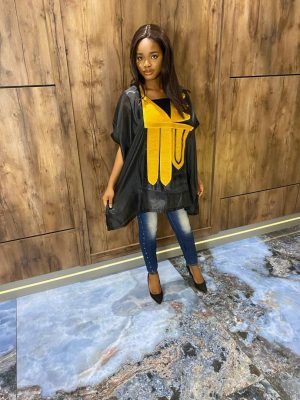 Organza blouse with embroidery 
Free size (Size 12-16)
 - FMU1936