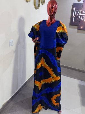 Small adire boubou Free size (Size 14-18)
- FMU1242