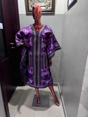 100% cotton Ankara kimono dress with frontal zip Free size (size 14-16)
- FMU1118